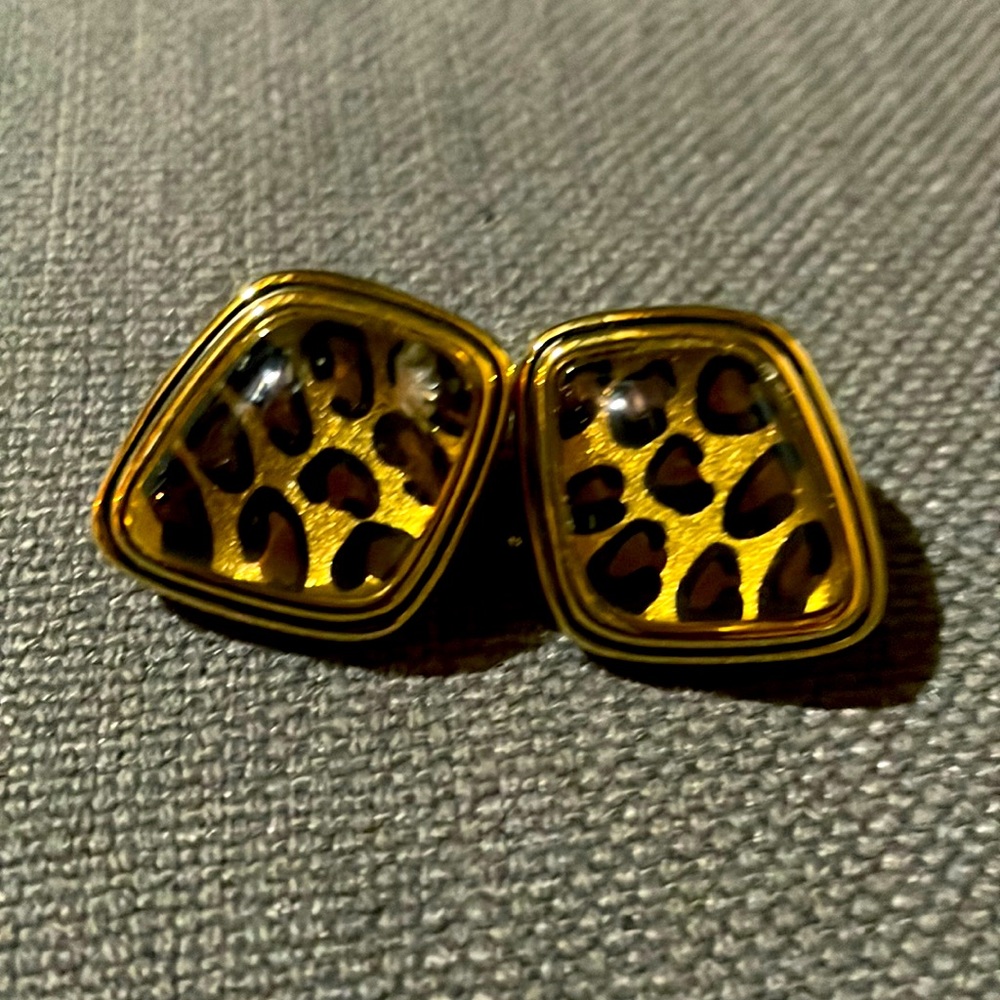 Leopard print clip-on earrings